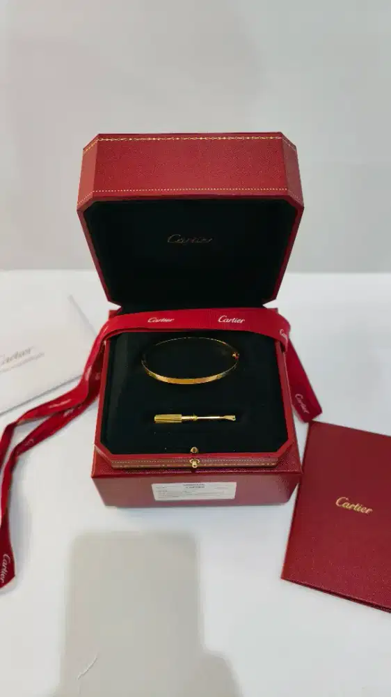 Cartier Bracelet/ Gelang