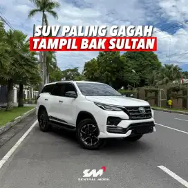 Toyota Fortuner GR 2.8 AT Matic Diesel 4x2 Putih 2022