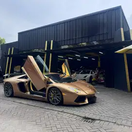 Lamborghini Aventador LP700-4 Oro Elios (Gold) only one in Indonesia