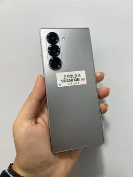 Samsung Z Fold 6 12/256Gb (Garansi On sampai November 2025)