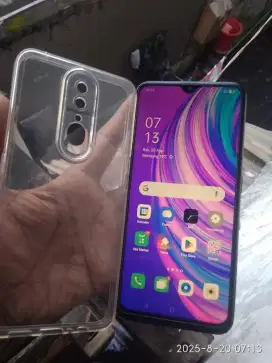 Oppo f11 ram 4/128 ORI ,tingal pake no kendala