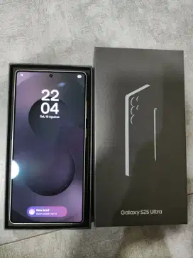 SAMSUNG GALAXY S25 ULTRA Titanium Black 12/256GB (SEIN)