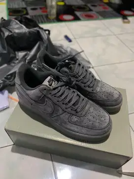Sepatu Nike Air Force 1 Low Reigning Champ Reflective Grey