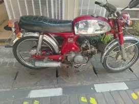 Honda c 90z tahun 1972