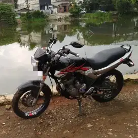 Yamaha Scorpio g steko