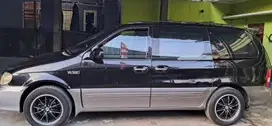 Kia Sedona 2005 Bensin