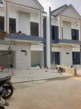 Cluster cakep mewah 2lantai unit ready stok siap huni dicipayung