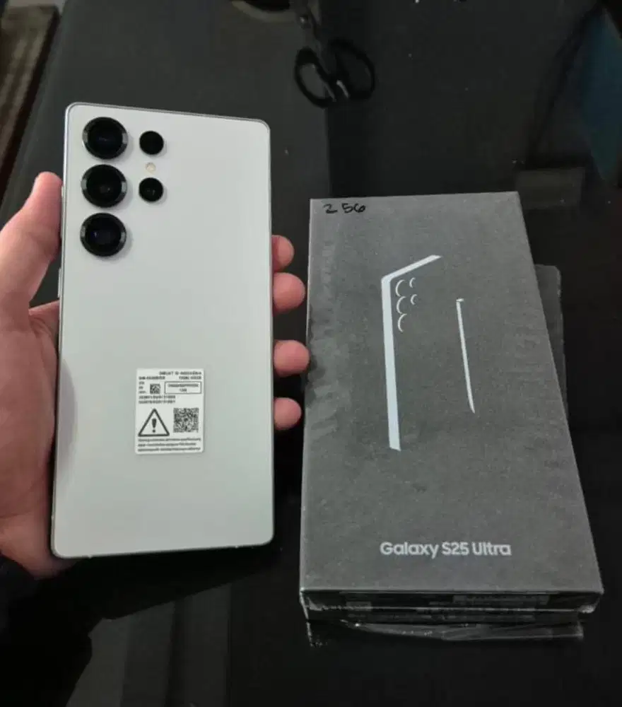 SAMSUNG S25 ULTRA 12/256 GB