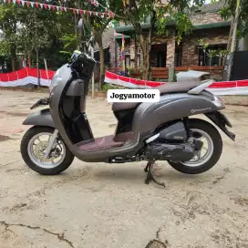 Honda scoopy stylish tahun 2019 cash & credit