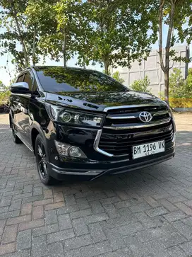 Toyota VENTURER 2.4 Manual Solar 2018  Km 60 Rb