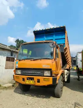 MITSUBISHI FUSO FM527 L DUMP TRUCK 2016