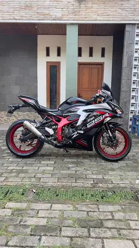 ZX25R ZX25 R Ninja 250 Tipe ABS QUICK SHIFTER!