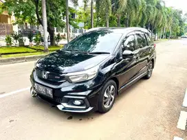 Mobilio RS 2017 AT HITAM DP3JT