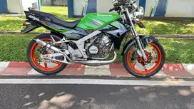 Kawasaki ninja SS 2011 proper