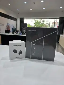 SAMSUNG GALAXY ZFOLD 7 16/1TB free Buds Core