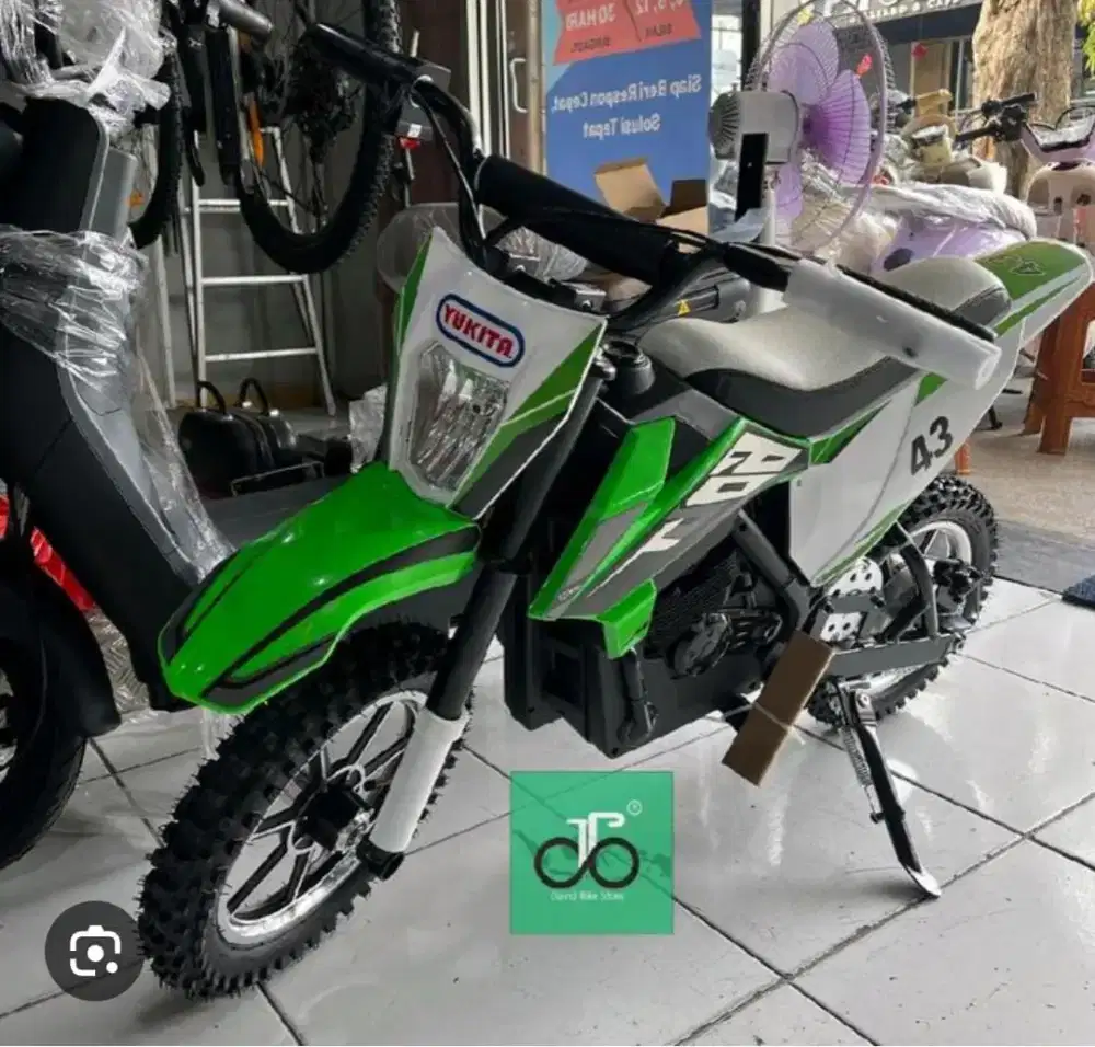 Minitrail Listrik Anak brand Yukita sdah ban angin dan jok kulit