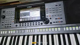 Keyboard Yamaha PSR S770 siap pakai