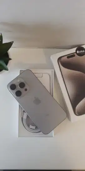 Iphone 15 pro 128GB garansi resmi Blibli