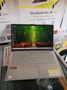 LAPTOP ASUS VIVOBOOK GO 15 AMD RYZEN 3 7320U RAM 8 SSD 512