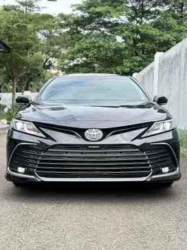 Toyota Camry 2023 Bensin