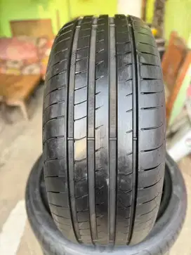 Ban 225 45 R9 Goodyear Eagle F1 RFT Produksi 2023/2022