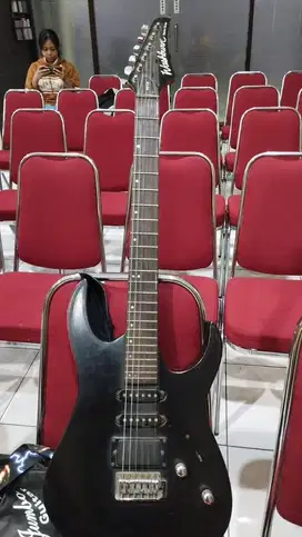 Gitar listrik Washburn WR120