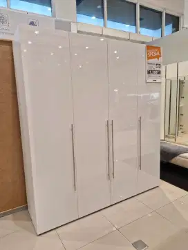 Lemari Magnum 4 Pintu Promo Cicilan Bunga 0% Tenor 4 Bulan