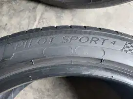 Ban 225 45 R18 Michelin Pilot Sport 4