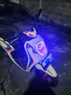 Honda genio cbs
