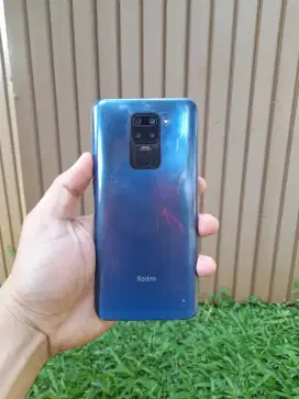 XIAOMI REDMI NOTE 9 RAM 4/64GB HP + CHARGER
