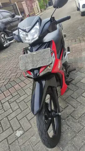 Honda Supra X125 , pajak hidup, tgn 1 EX guru, mesin  terawat