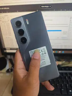 Techno Camon 40 8/128 TT/bt