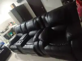 Satu set Furniture High Quality (Sofa, Meja Marmer, TV 70Inch)