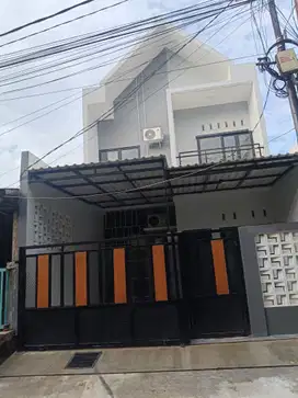 Rumah Baru Siap Huni dekat Summarecon Bekasi Golden City Bekasi Utara