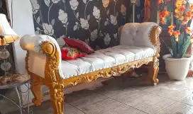 Sofa Stool syahrini Bekas