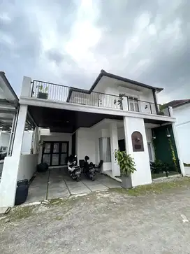 Rumah Cantik Elegan di Garut Kota Bagus Banget