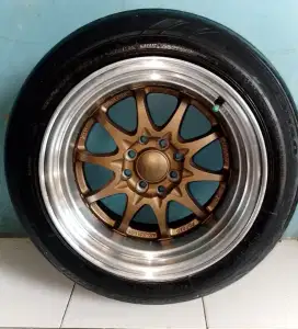 Velg racing serep cuma satu ban bonus ring 15 barang like new