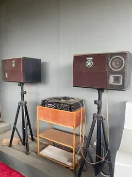 SPEAKER YAMAHA dan MIXER