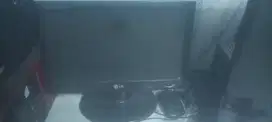 Monitor 14 inc LG siap pakai
