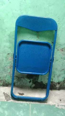 Kursi besi ace hadware