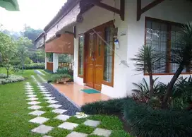 Villa full furnish di caringin bogor