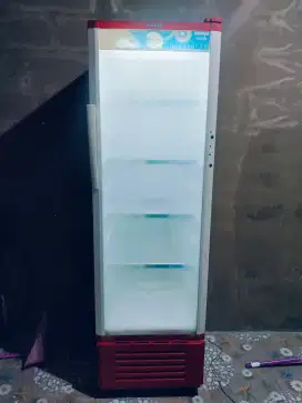 Showcase Sanken 4 Rak Jumbo Masih Mulus