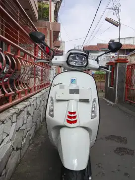 Vespa Sprint Iget 150 ABS 2023