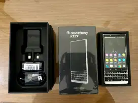 Blackberry key2 sang 6/64gb