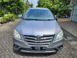 TOYOTA GRAND INNOVA 2.5 G DISEL MANUAL 2015 KILOMTER 70 RIBU SURABAYA