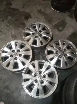 Velg oem inova R15(5×114) velg only
