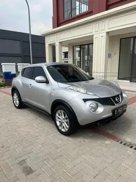 LOW KM 65rb!!! Nissan Juke 1.5 RX AT 2011 - Silver