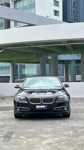 DP 30jt BMW 520i Luxury 2015 LOW ODO