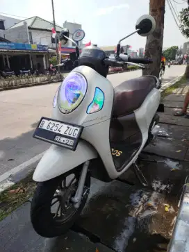 Honda scoopy donut 2023 harga net