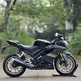 YAMAHA YZF R15 V3 HITAM 2021 KM LOW PAJAK HIDUP SUPER MULUS